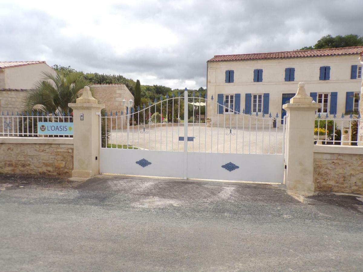 Bed and Breakfast L'Oasis Port-dʼEnvaux Exterior foto